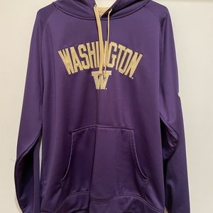 In excellent condition. Super cozy.